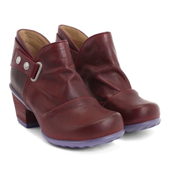 John Fluevog Hopefuls Holly Snapped Ankle Bootie / Size 8.5 / Burgundy Leather - Picture 1 of 12